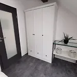 Skyline Klimatisierte Dachgeschoss-wohnung In Mit Blick Ins Rheintal Dornbirn