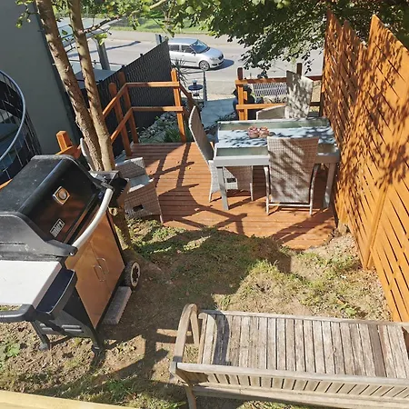 Skyline Klimatisierte Dachgeschoss-wohnung In Mit Blick Ins Rheintal *